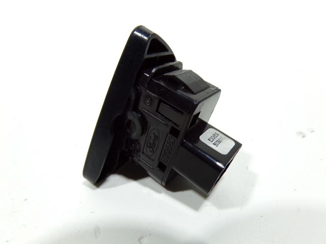 Commande lève-vitre avant droit