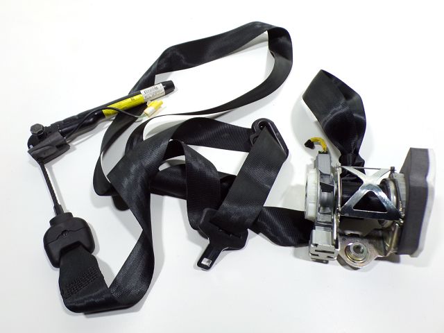 Ceinture avant droite