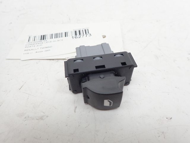 Commande lève-vitre avant droit