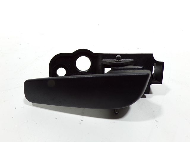 Poignée intérieure porte avant droite