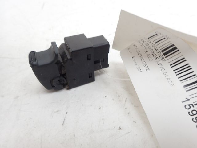 Commande lève-vitre avant droit