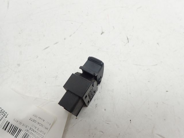 Commande lève-vitre avant droit