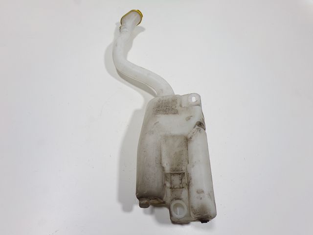 Réservoir de lave glace avant