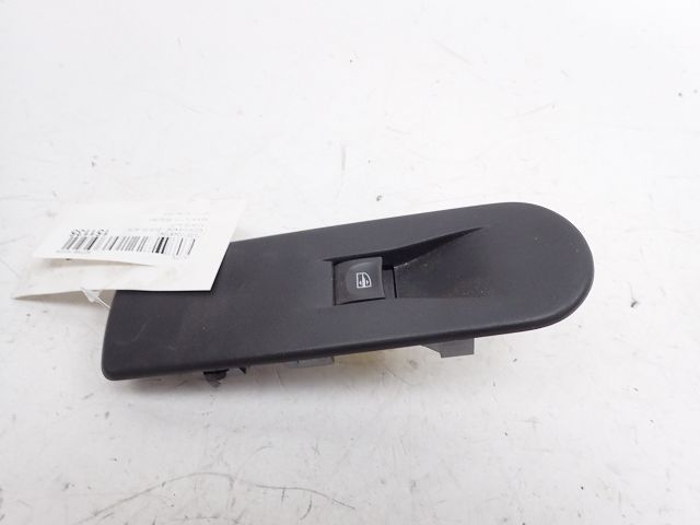 Commande lève-vitre avant droit