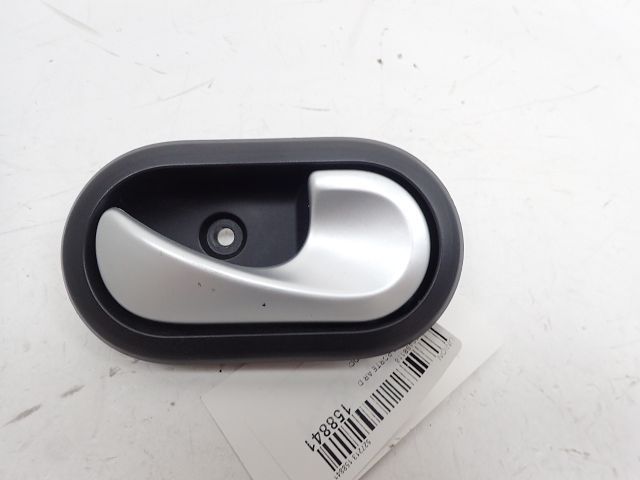 Poignée intérieure porte arrière droite