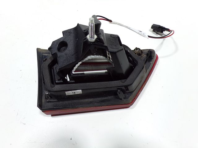 Feu arrière intérieur droit