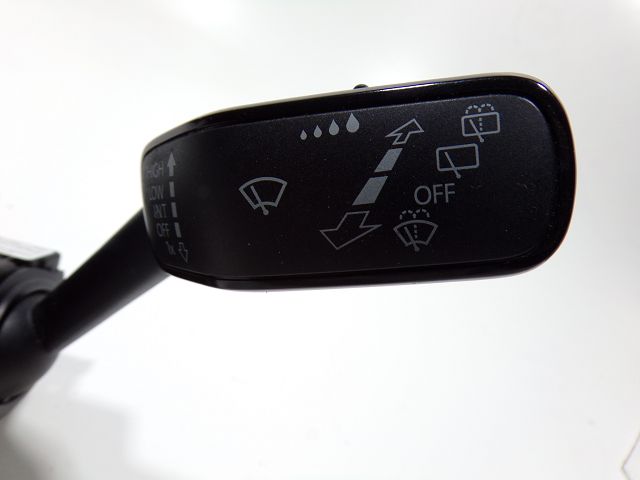 Commande sous-volant