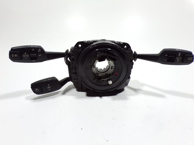 Commande sous-volant