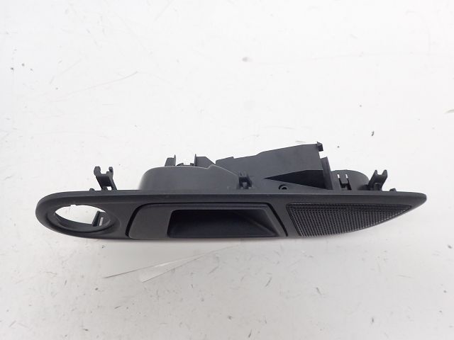 Poignée intérieure porte avant gauche