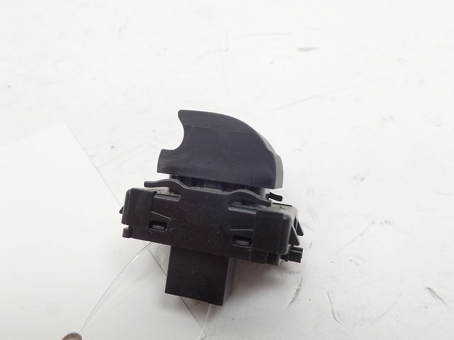 Commande lève-vitre avant droit