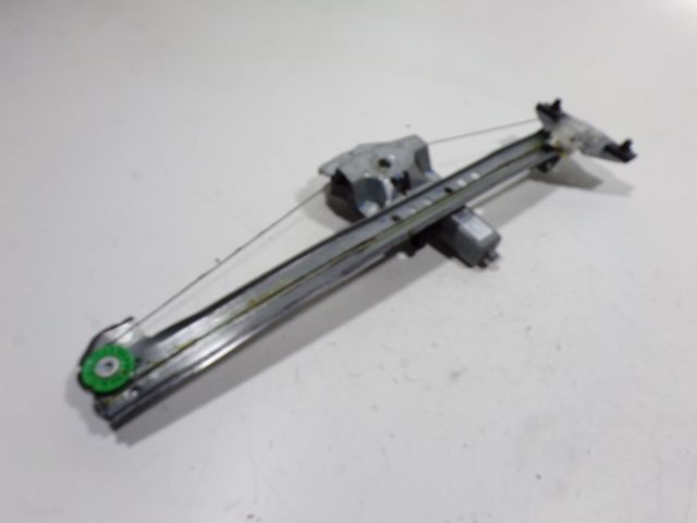 Lève-vitre électrique avant gauche