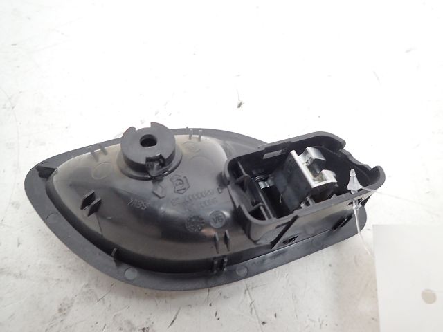 Poignée intérieure porte avant gauche