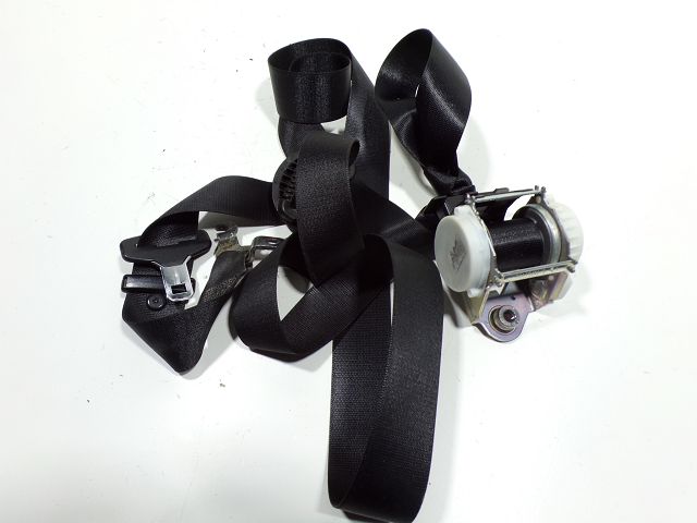 Ceinture avant gauche