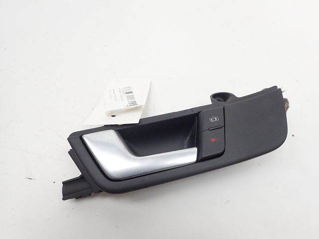 Poignée intérieure porte avant gauche