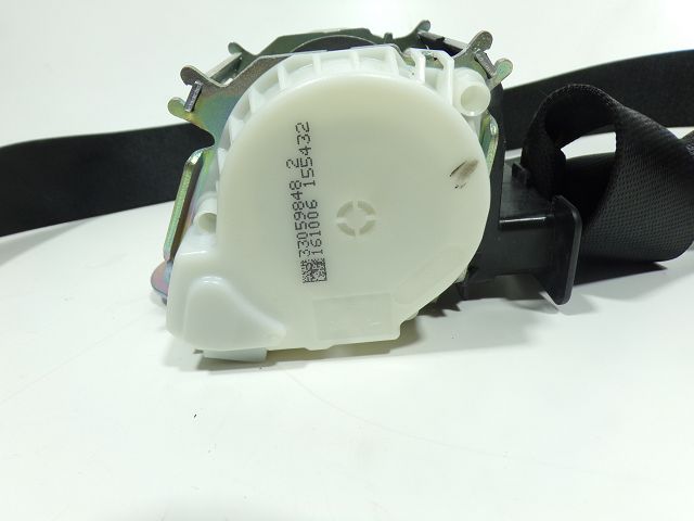 Ceinture avant gauche
