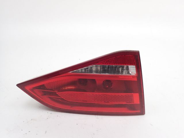 Feu arriere interieur gauche