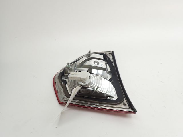 Feu arrière intérieur droit