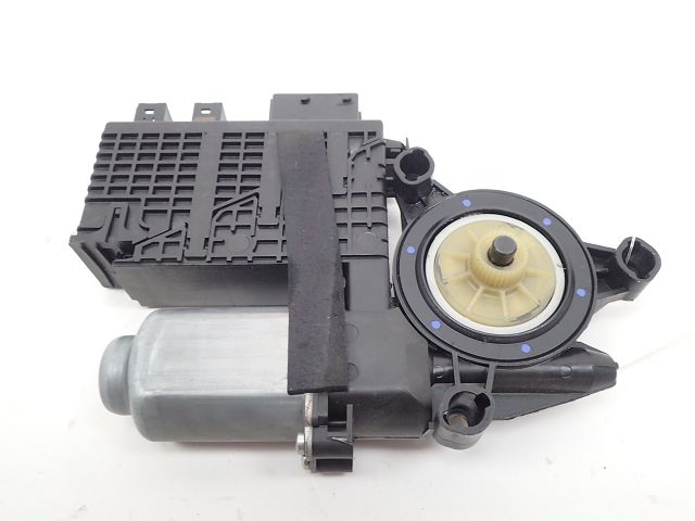 Lève-vitre électrique avant droit