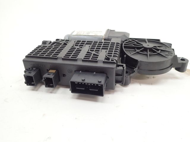 Lève-vitre électrique avant droit