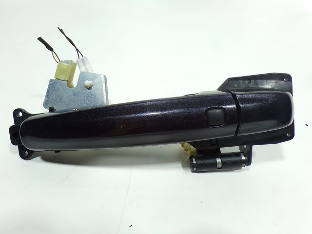 Poignée extérieure avant droite