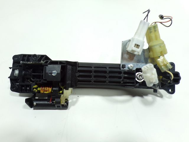 Poignée extérieure avant droite