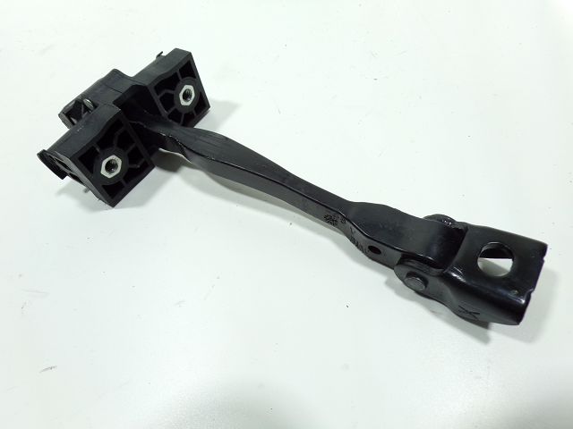 Tirant de porte avant droit