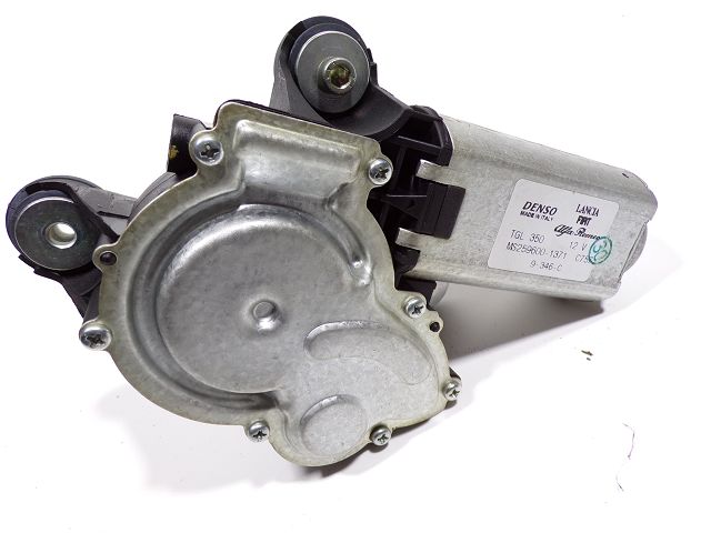 Moteur d'essuie glace arrière