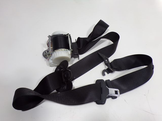 Ceinture avant droite