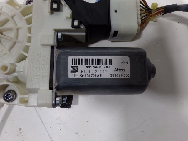 Lève-vitre électrique arrière gauche