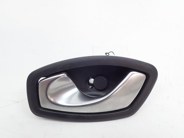 Poignée intérieure porte avant gauche