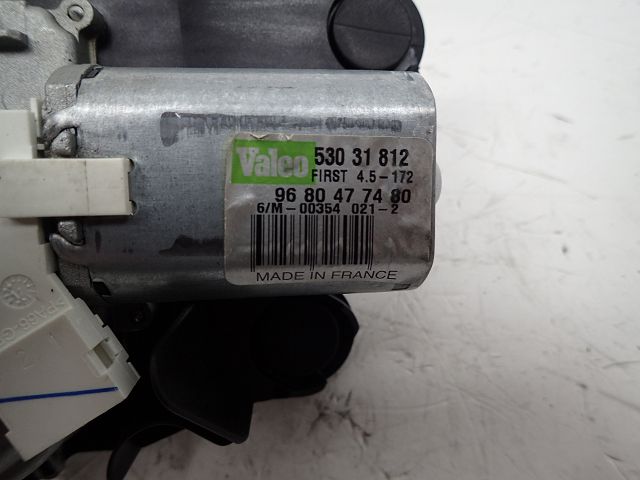 Moteur d'essuie glace arrière