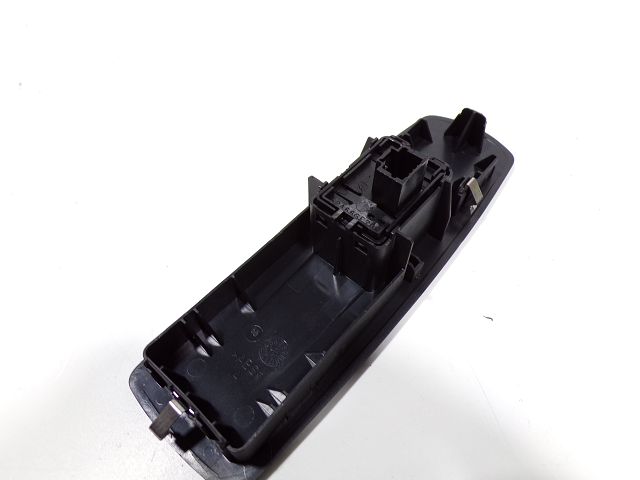 Commande lève-vitre avant droit