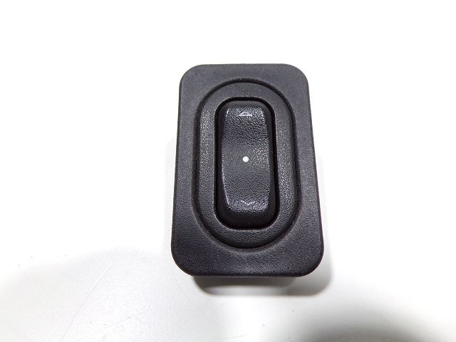 Commande lève-vitre avant droit