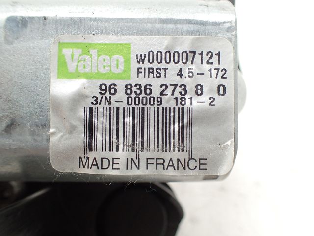 Moteur d'essuie glace arrière