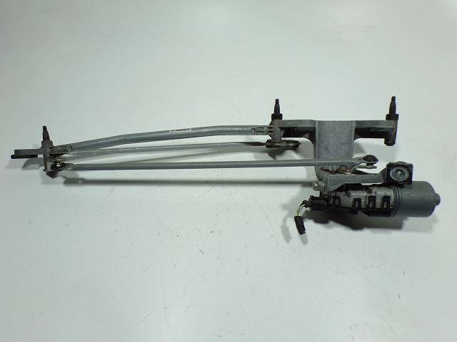 Mécanisme + moteur d'essuie glace avant