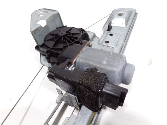 Lève-vitre électrique arrière droit