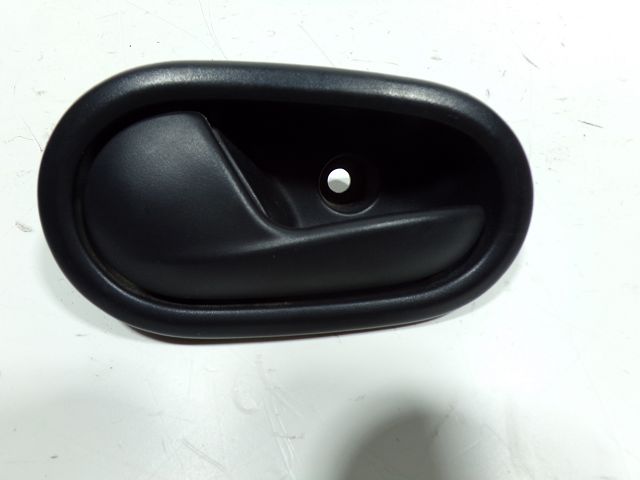 Poignée intérieure porte arrière gauche