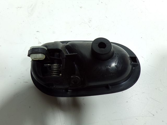 Poignée intérieure porte avant droite