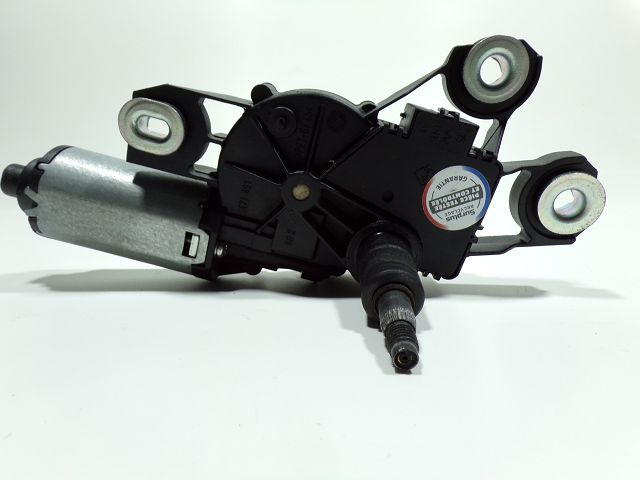 Moteur d'essuie glace arrière