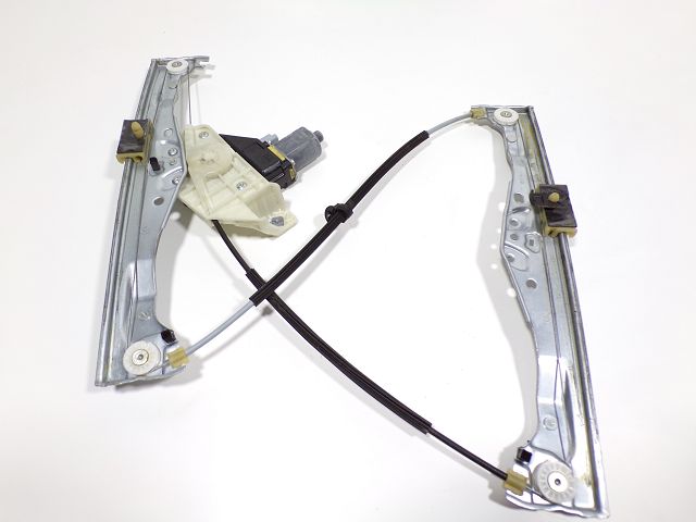 Lève-vitre électrique avant droit