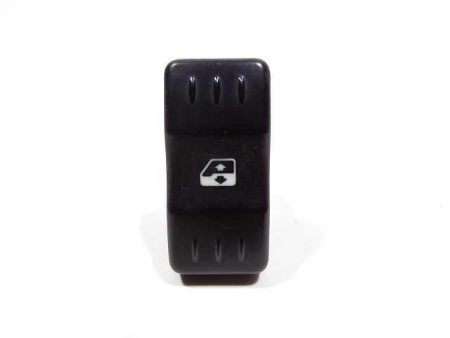 Commande lève-vitre avant gauche