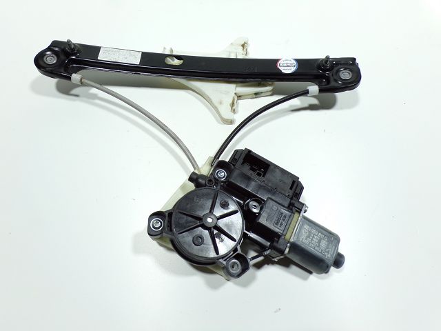 Lève-vitre électrique arrière gauche