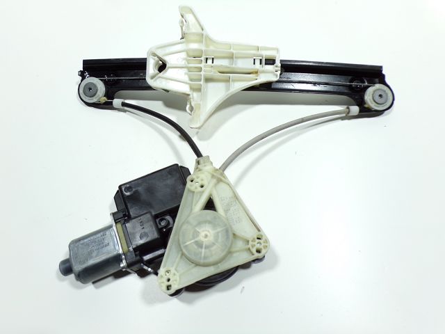 Lève-vitre électrique arrière gauche