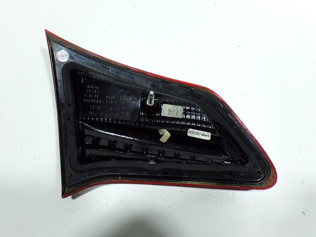 Feu arrière intérieur droit