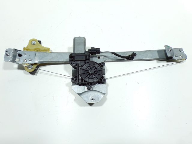 Lève-vitre électrique avant droit