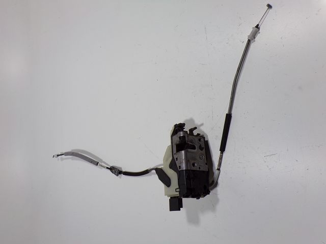 Serrure de porte arrière gauche