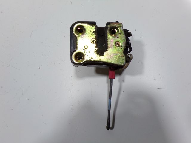 Serrure de porte arriere gauche