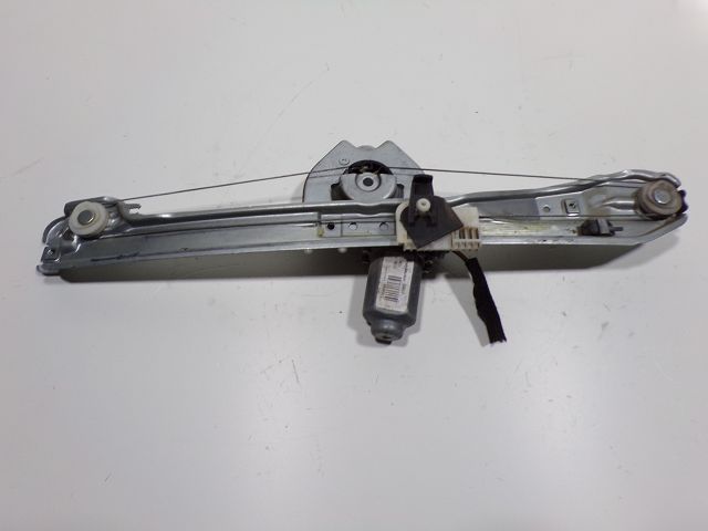 Lève-vitre électrique arrière droit