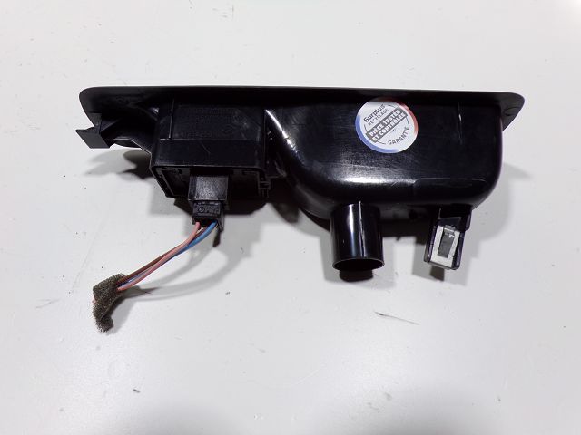 Commande lève-vitre arrière gauche