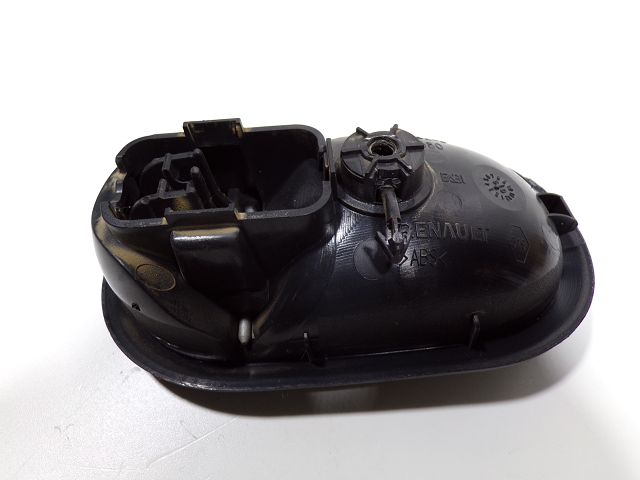 Poignée intérieure porte avant droite